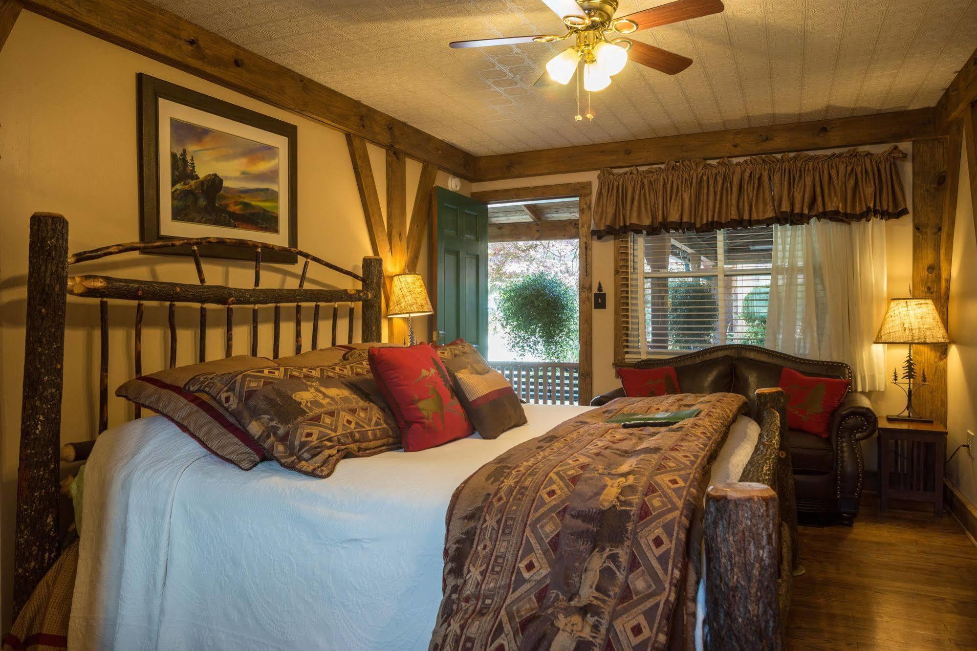 Hemlock Inn Blowing Rock Exterior foto