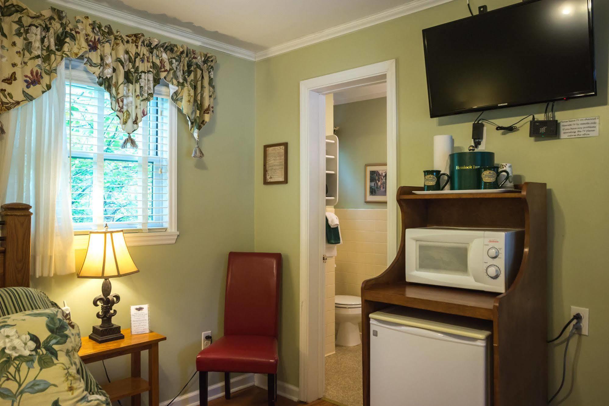 Hemlock Inn Blowing Rock Exterior foto
